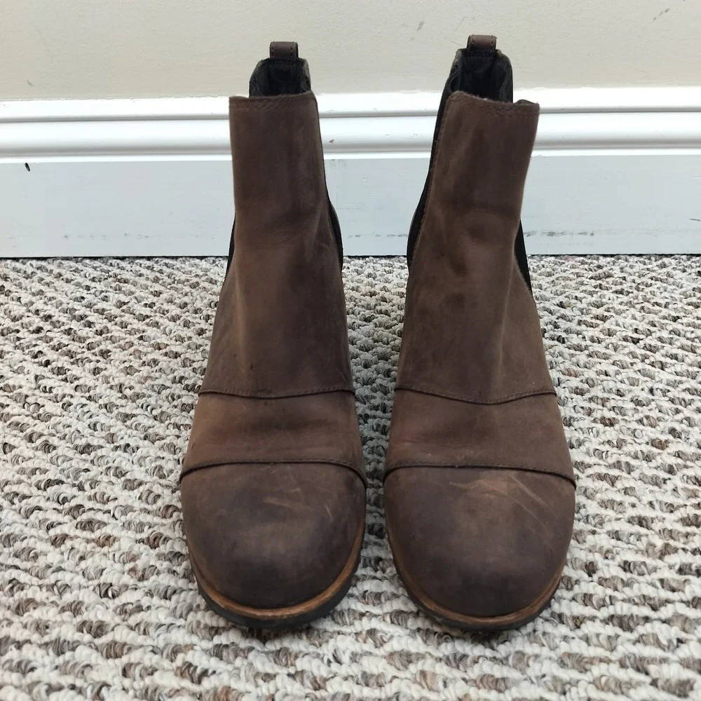 SOREL Joan of Arctic Wedge Chelsea Boots 9 Women's Elk Brown Leather Bootie